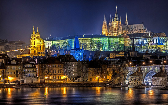 praga di notte