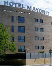 Facciata dell'hotel Maydrit